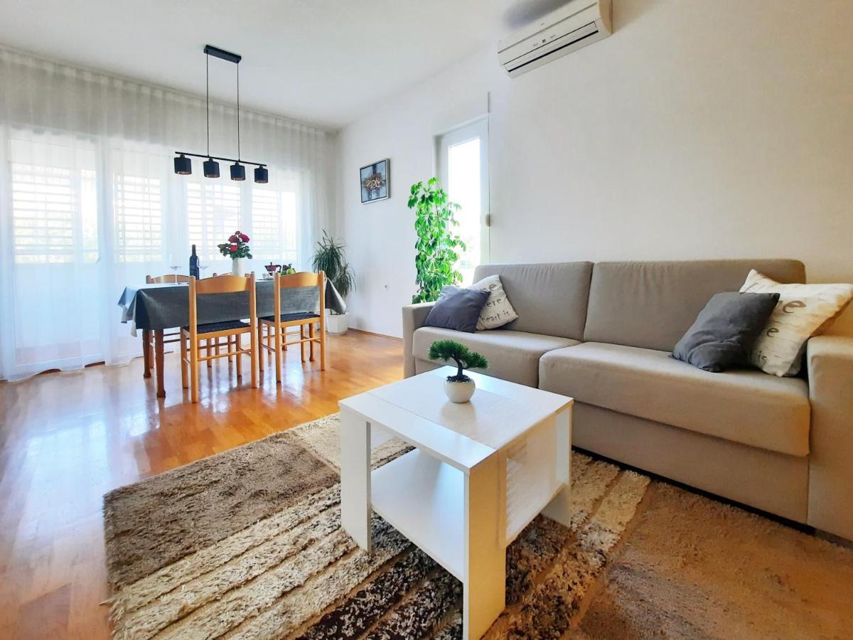 Apartment Violetta-Punta Умаг Екстериор снимка