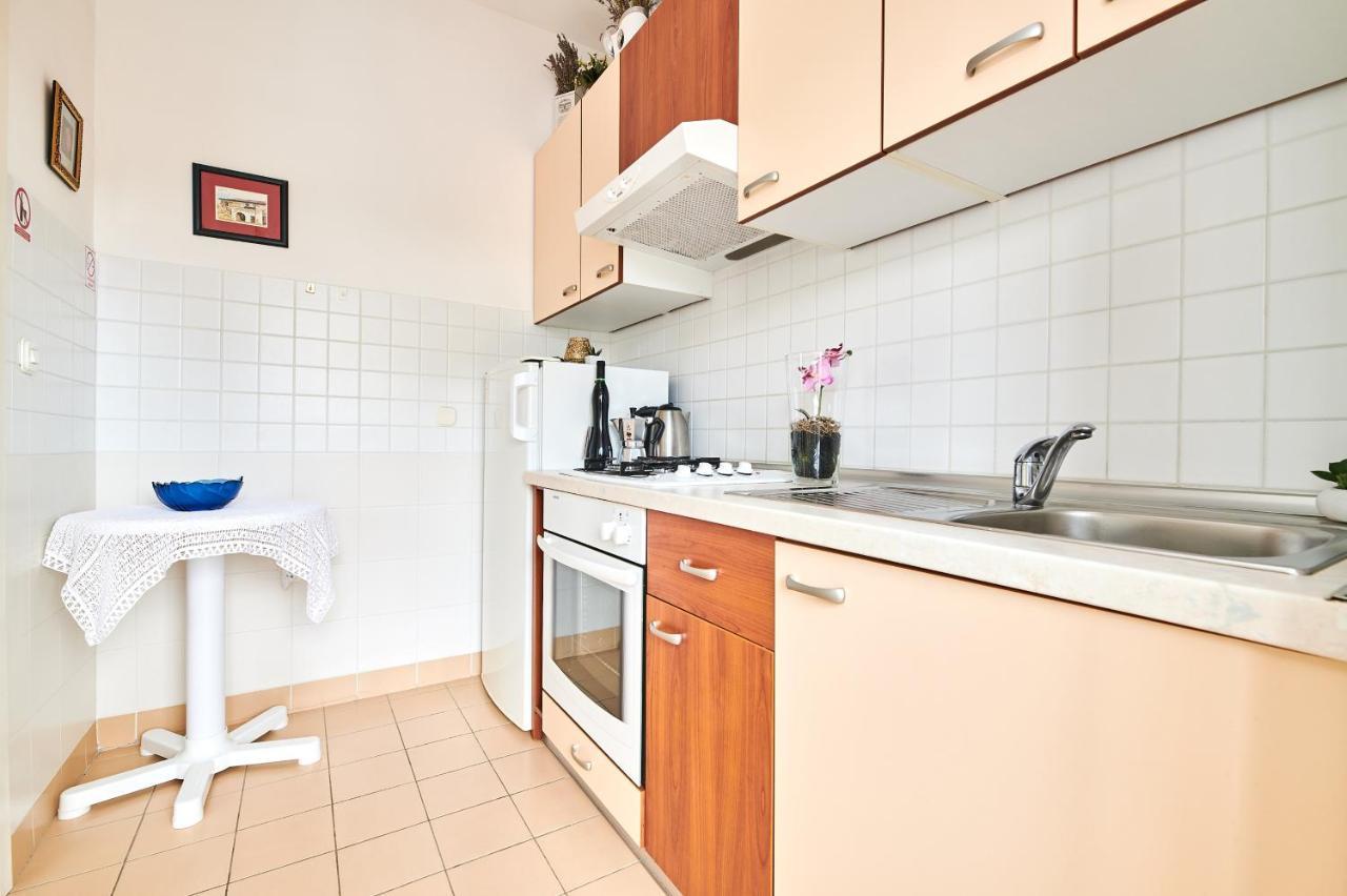 Apartment Violetta-Punta Умаг Екстериор снимка